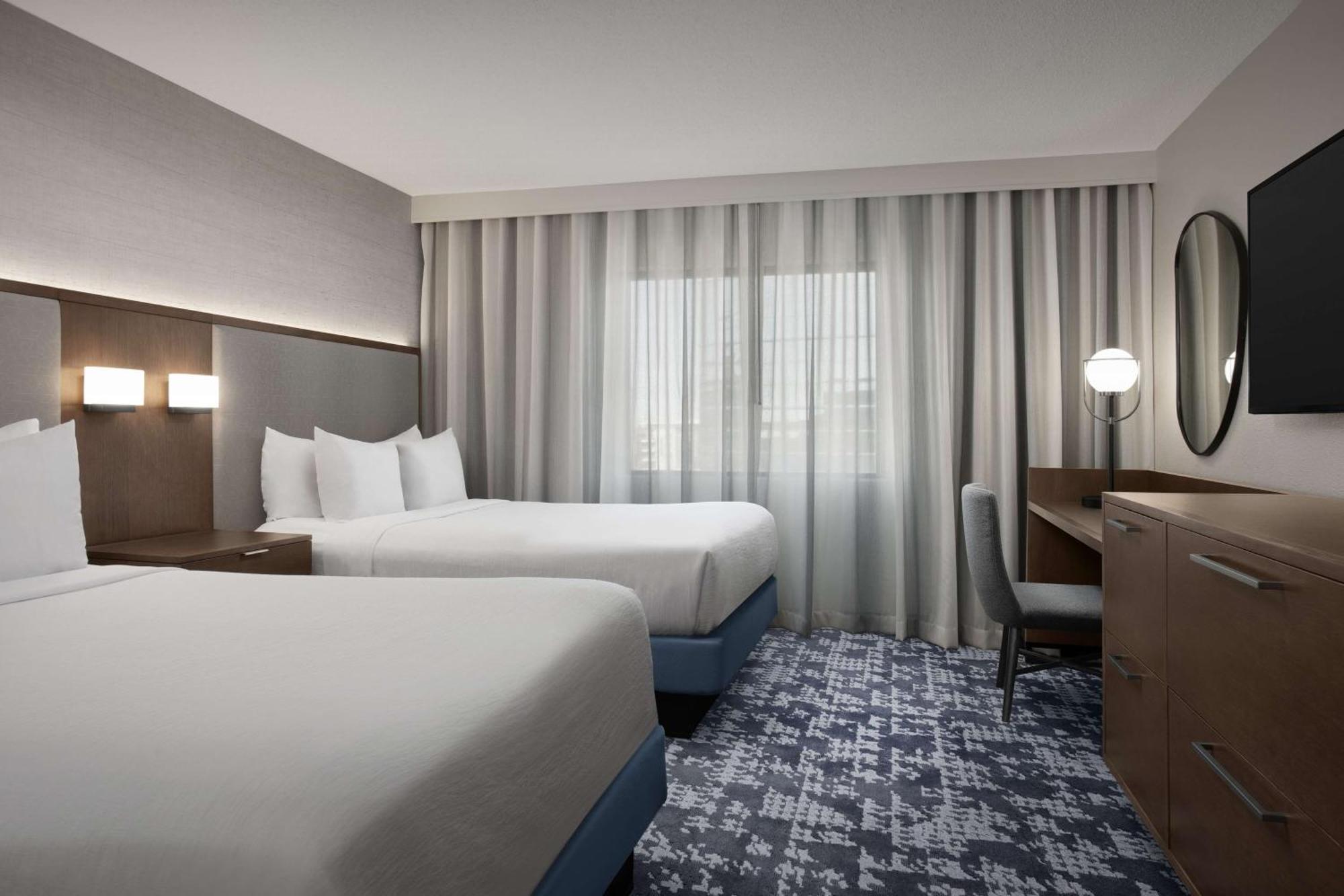 Embassy Suites By Hilton Dallas Near The Galleria Bagian luar foto